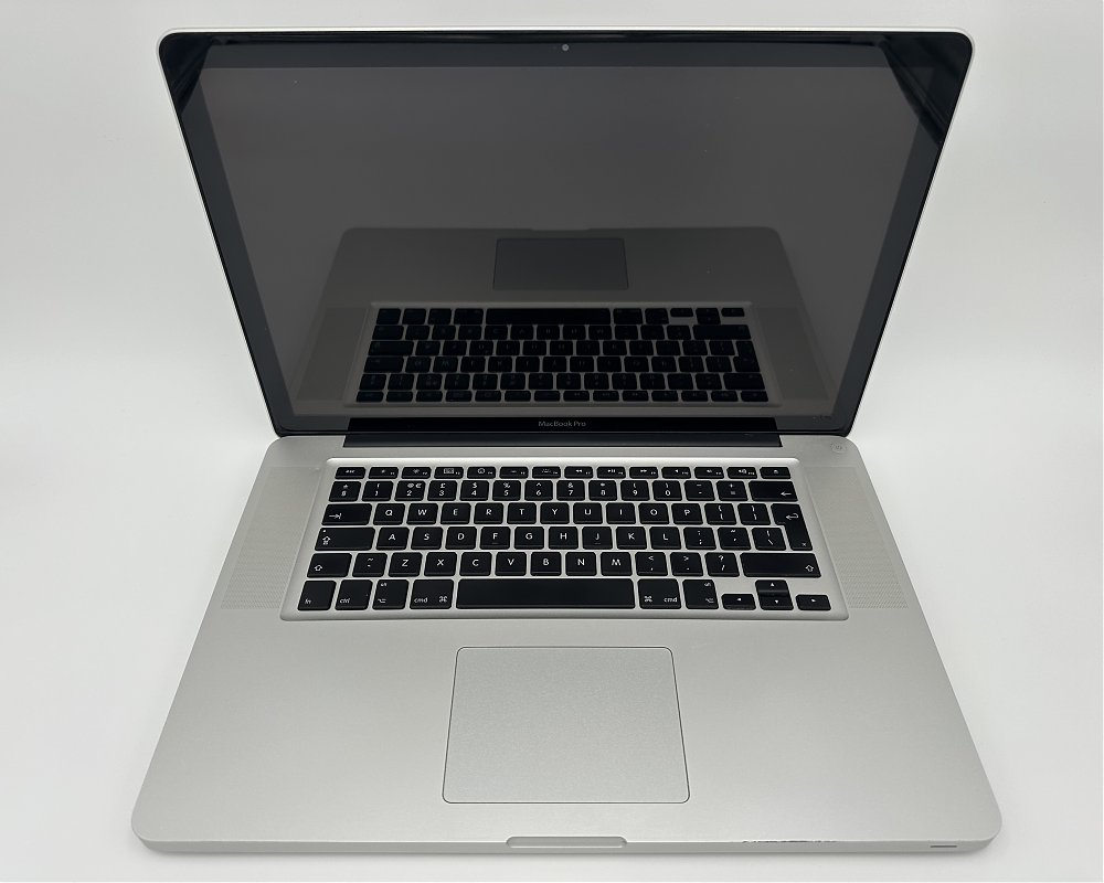 MacBook Pro 15 Inch with DVD